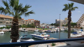 Beau T2, très calme, 3*, première ligne de la Marina Canet en Roussillon